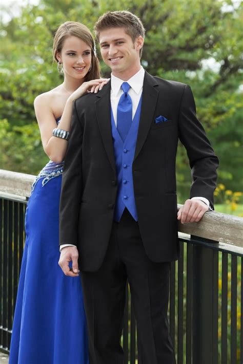 navy blue suit dress match.